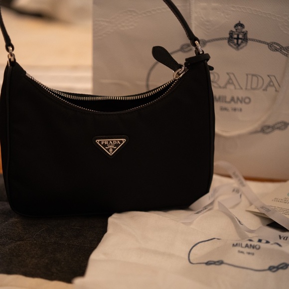 Prada Re-Edition 2005 Re-Nylon mini bag - Picture 2 of 7